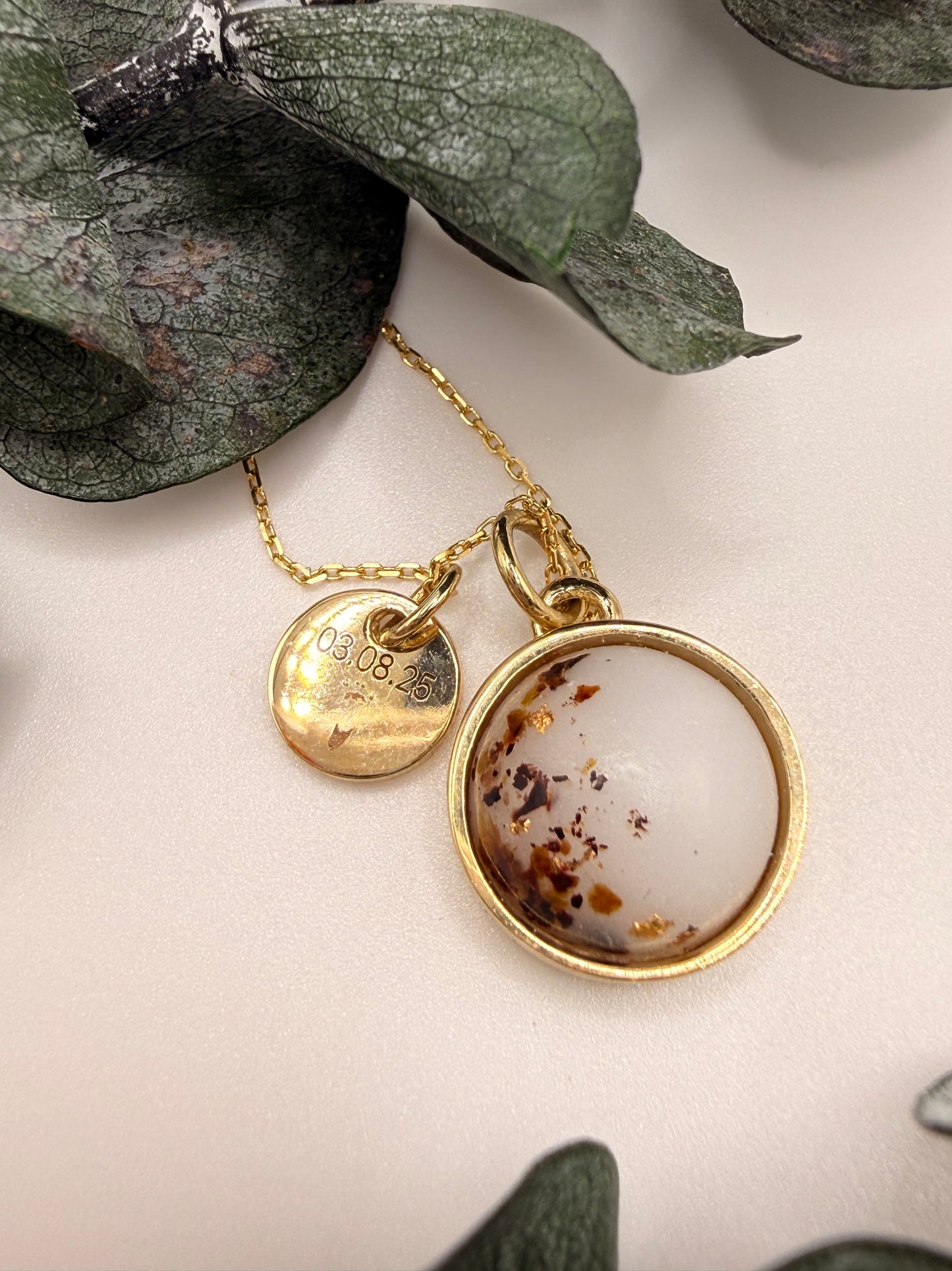 Le médaillon Édouard