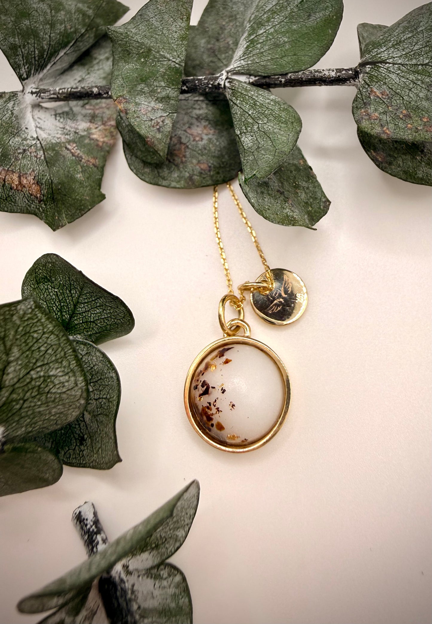 Le médaillon Édouard